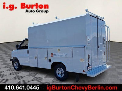 2026 Chevrolet Express Cutaway 3500 Base