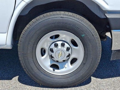 2026 Chevrolet Express Cutaway 3500 Base
