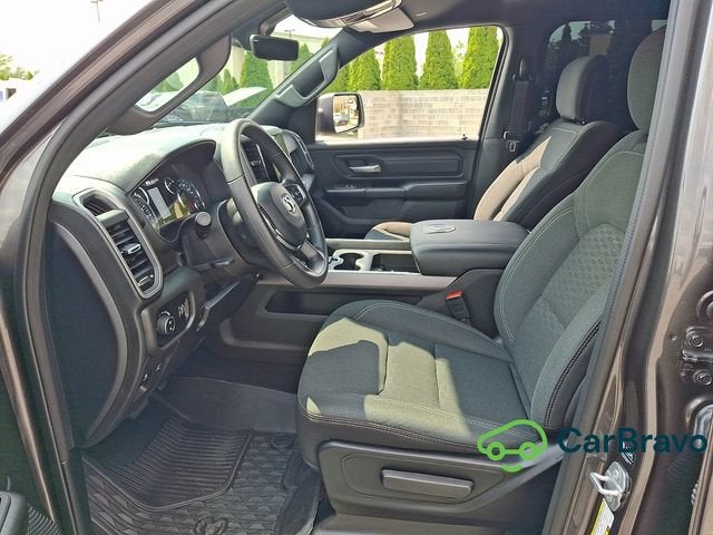 2025 RAM 1500 Tradesman Crew Cab 4x4 5'7" Box