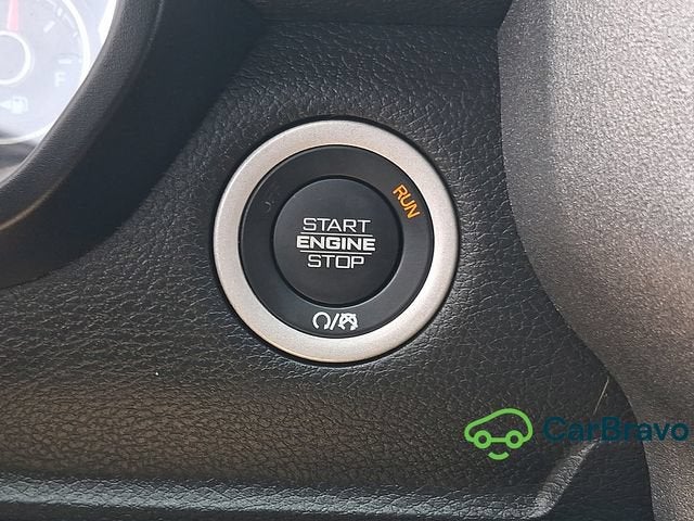 2025 RAM 1500 Tradesman Crew Cab 4x4 5'7" Box