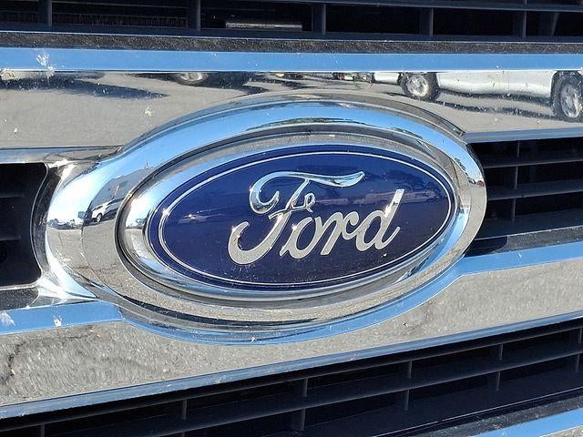 2024 Ford E-Series Cutaway E-450