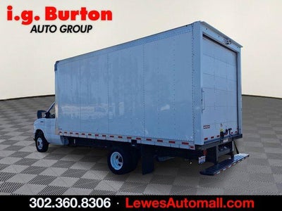 2024 Ford E-Series Cutaway E-450