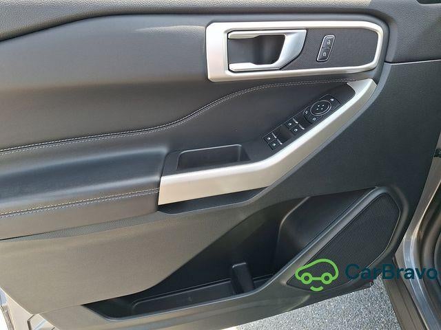 2023 Ford Explorer XLT - Photo 13