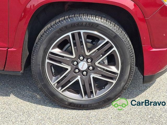 2019 GMC Acadia Denali - Photo 8