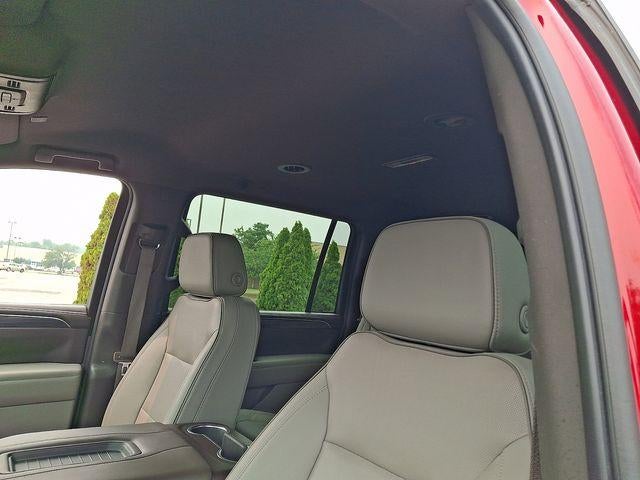 2022 GMC Yukon XL SLT