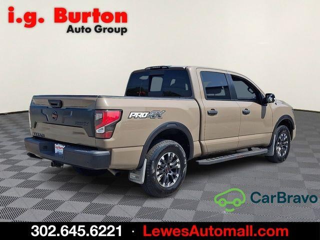 2021 Nissan TITAN Crew Cab PRO-4X 4x4
