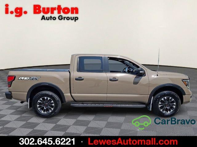 2021 Nissan TITAN Crew Cab PRO-4X 4x4