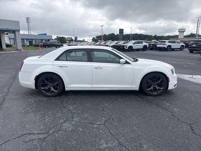 2021 Chrysler 300 300S