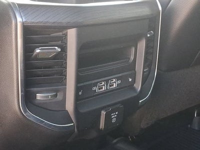 2024 RAM 3500 Laramie Crew Cab 4x4 8' Box