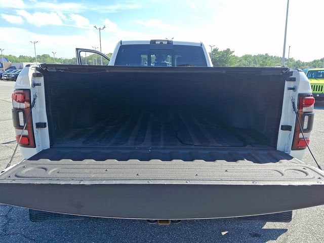 2024 RAM 3500 Laramie Crew Cab 4x4 8' Box