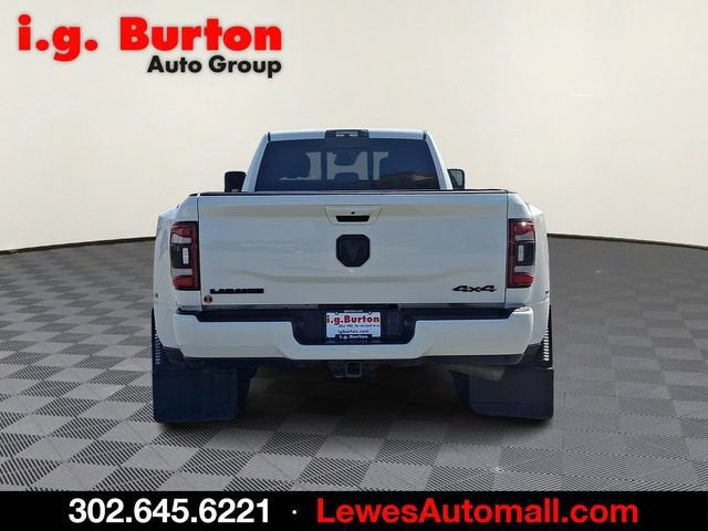 2024 RAM 3500 Laramie Crew Cab 4x4 8' Box