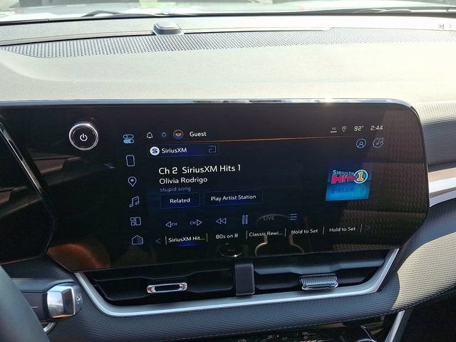 2027 Chevrolet Equinox LT - Photo 13