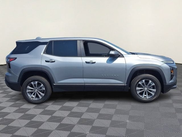 2027 Chevrolet Equinox LT - Photo 5