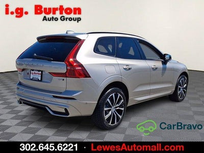 2023 Volvo XC60 B5 Plus Dark Theme