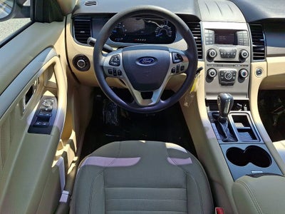 2017 Ford Taurus SE