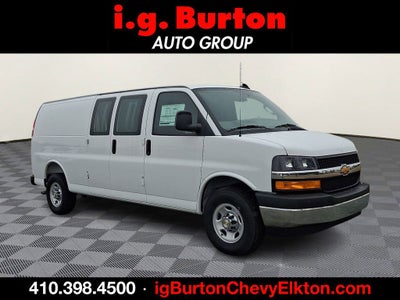 2025 Chevrolet Express Cargo WT