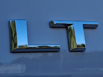 2027 Chevrolet Suburban LT