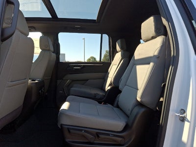 2027 Chevrolet Suburban LT