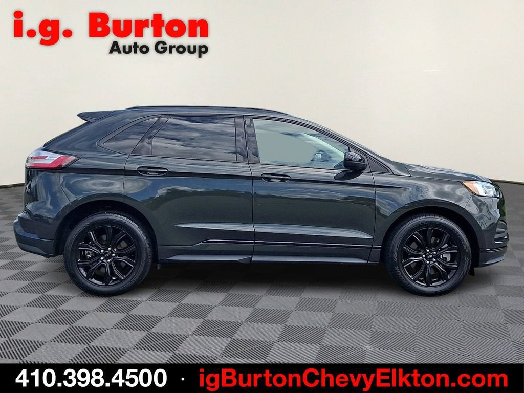 2023 Ford Edge SE